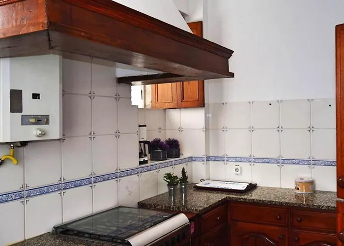 Charming House In With Sea View *