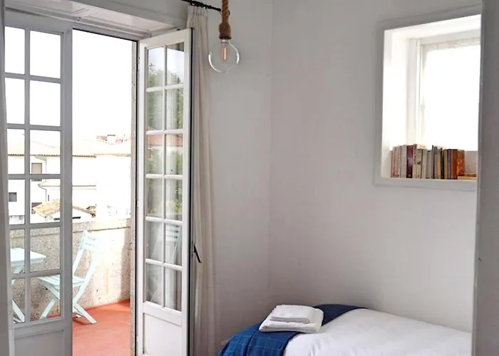 Charming House In With Sea View *